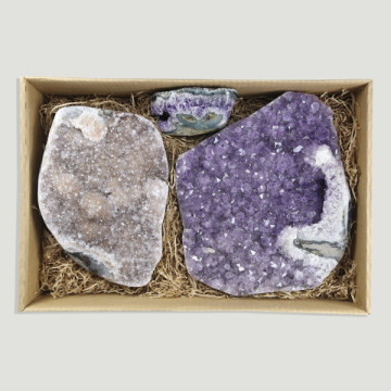 Drusa Amatista pulida Calidad Extra 8-9kgs. aprox. Tamaño caja: 41x27x11cm. aprox