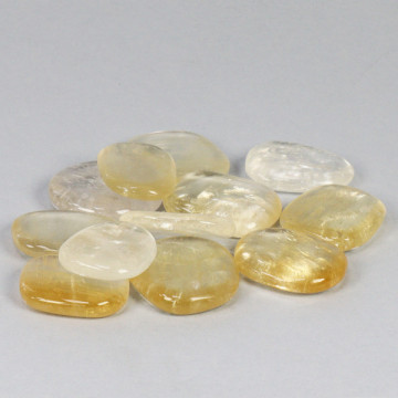Laminação plana polida. Calcite âmbar 3-4cm aprox.
