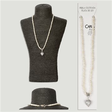 Mini silver pearl necklace with various pendants. 40cm approx.