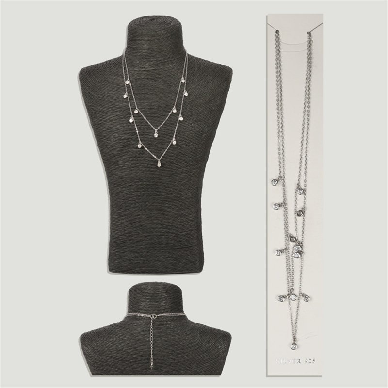 Colgante Plata 12 circonitas redondas. Cadena 45cm aprox. Colgante Plata 12 circonitas redondas. Cadena 45cm aprox.