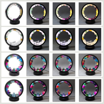 Luminária esférica. Minerais em bruto/placas de ágata. LED USB. 18x20cm