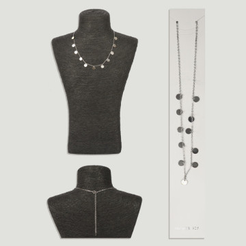 Silver pendant with 11 circles with cubic zirconia. Chain: 40cm approx.