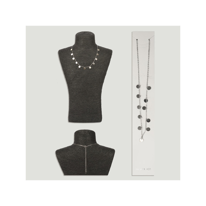 Silver pendant with 11 circles with cubic zirconia. Chain: 40cm approx. Silver pendant with 11 circles with cubic zirconia. Chain: 40cm approx.
