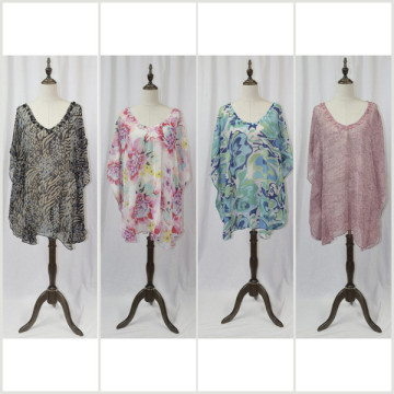 Beach Sun & Beach. Chiffon Ponchos / Viscose & Polyester – 112 units