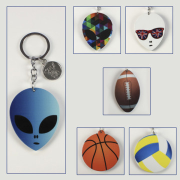 Hook 02 – Acrylic keychain. Assorted models and colors.