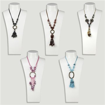 Collier en cristal et métal. Modèles et couleurs assortis
