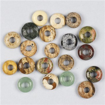 Pendentif Donuts. Minéraux assortis. 12 mm
