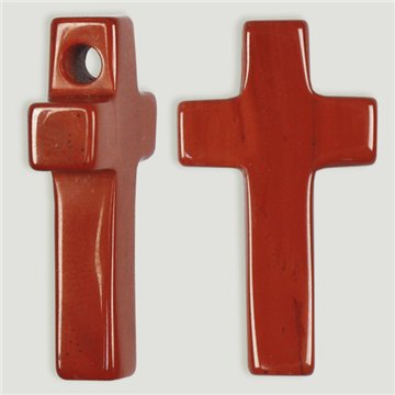 Pendentif en forme de croix. 18x32mm.