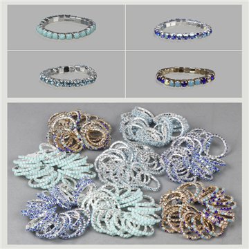 Sparkly elastic ring. Light blue