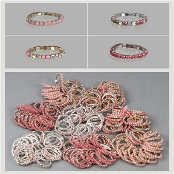 Sparkly elastic ring. Coral