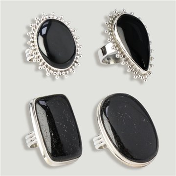 Anillo Plata . Onix. A partir 6gr. (PRECIO POR GRAMO)