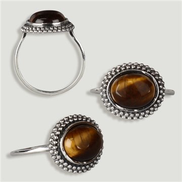 Silver cabochon ring. Tiger's Eye.