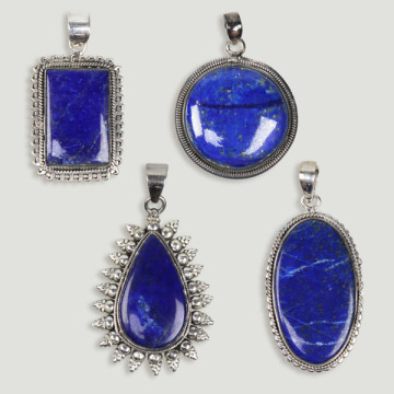 Pendentif en argent. Lapis lazuli. À partir de 7,7 gr. (PRIX PAR GRAMME)