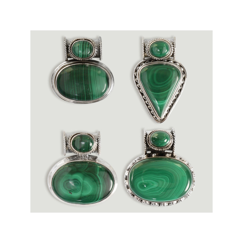 Silver Pendant. Double Malachite Cabochon. Starting at 25.2 gr. (PRICE PER GRAM) Silver Pendant. Double Malachite Cabochon. Starting at 25.2 gr. (PRICE PER GRAM)