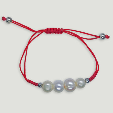 PÉROLA. Pulseira ajustável em macramé