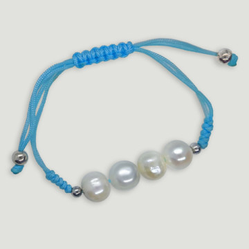 PÉROLA. Pulseira ajustável em macramé