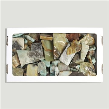 Amazonita polida e picada. 1,50 kg. Aprox. Caixa 26x14 cm