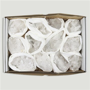 Caixa de Drusas em Quartzo. 33x26x8 cm. Peso aprox. 1 kg.