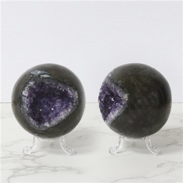 Amethyst Geode Ball. 0.63 kg