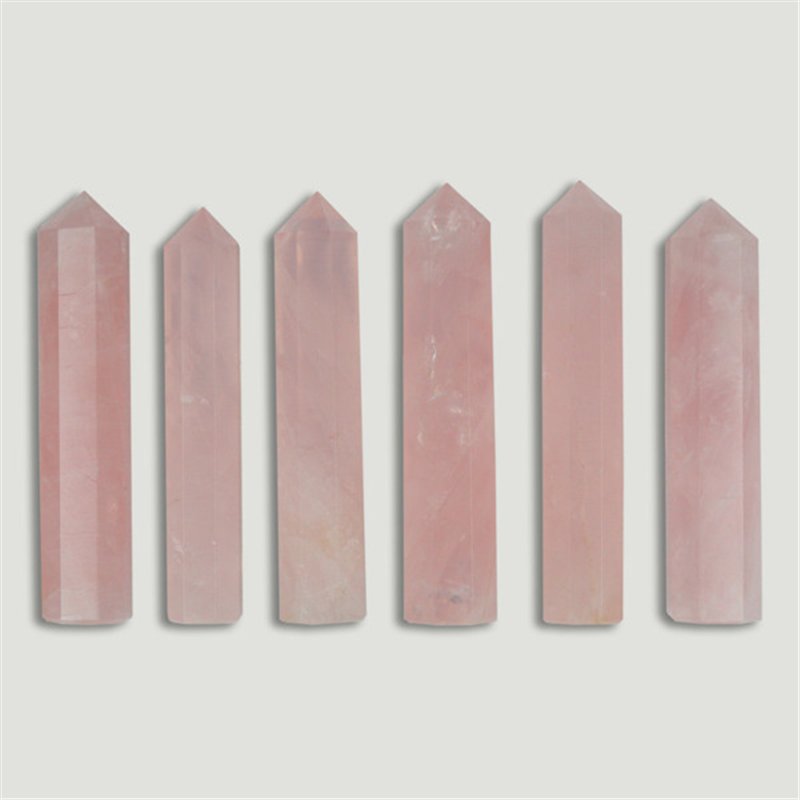 Ponta de Quartzo Rosa. Aprox. 6,5 cm Ponta de Quartzo Rosa. Aprox. 6,5 cm