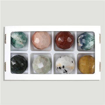 Bola facetada. Minerais sortidos. Aprox. 155 g