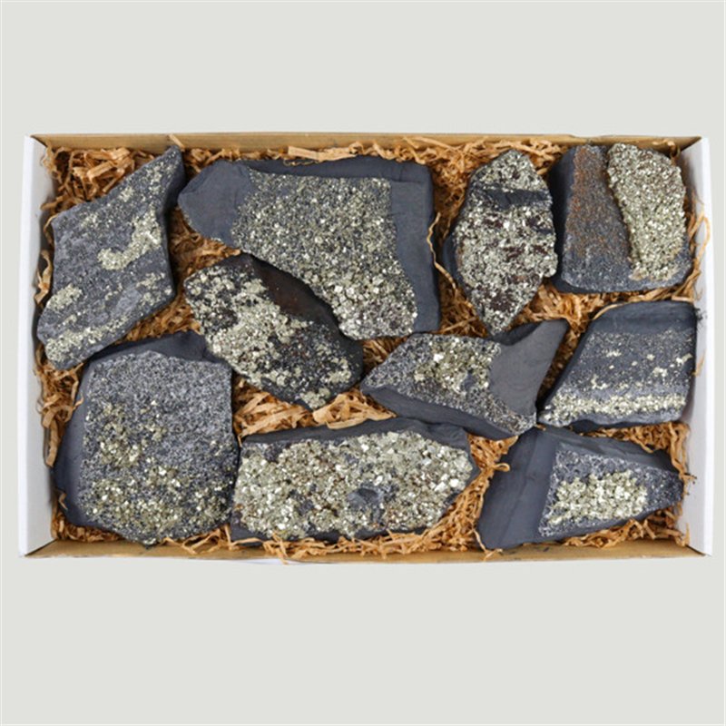 Caixa de Shungita com Pirita. 33x22 cm Caixa de Shungita com Pirita. 33x22 cm