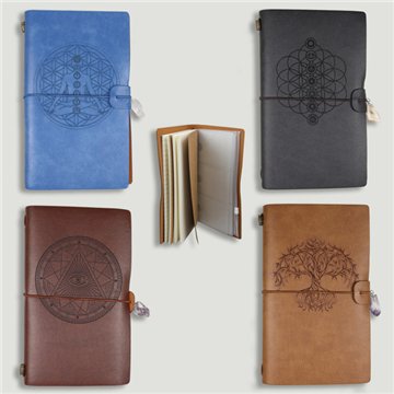 Notebook with mineral closure. 80 pages. Assorted designs. 12x20cm