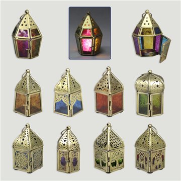Metal lantern candle holders. Assorted styles and colors. 6-8x10 cm