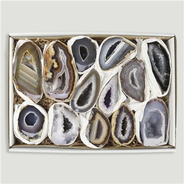 Geode box. Natural agate. 33x22 cm
