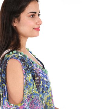 Poncho chifón. Modelo estampados. Talla única