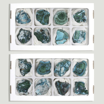 Malachite-Chrysocolla. Approx. 4.5-6 cm