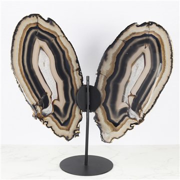 Small Agate Butterfly. 1.496 kg