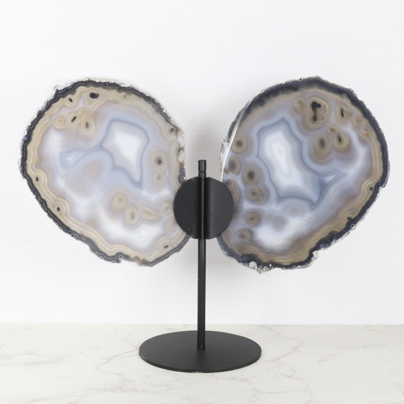 Small Agate Butterfly. 0.728 kg Small Agate Butterfly. 0.728 kg