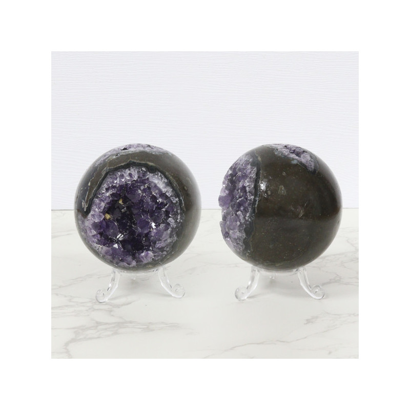 Amethyst Geode Ball. 0.555 kg Amethyst Geode Ball. 0.555 kg