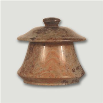Caixa em pedra-sabão com tampa. 8cm