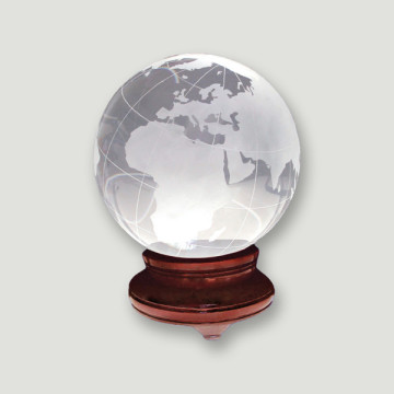 Bola cristal reconstituido mundo con base madera. 20cm