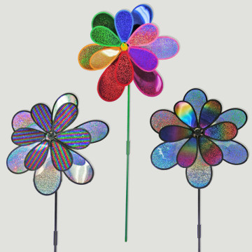 Moinho de vento. 2 flores. Cores sortidas. Aprox. 39x90cm