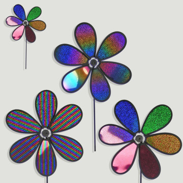 Moinho de vento. 1 flor. Cores sortidas. Aprox. 28 x 50 cm