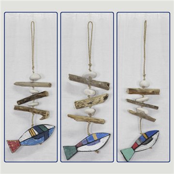 Móvil madera pez con tronquitos. Colores surtidos. 40cm
