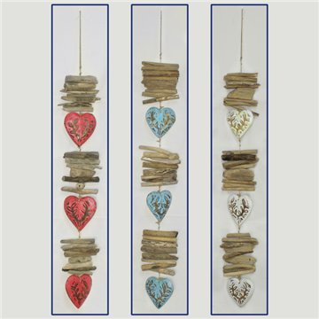 Mobile en bois 3 coeurs avec troncs. Couleurs assorties 85cm