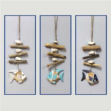 Mobile en bois 1 poisson ange et bûches. Couleurs assorties. 30-40cm.