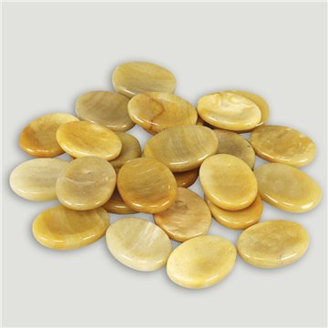 Relax Stone. Calcite. 3x4cm approx.