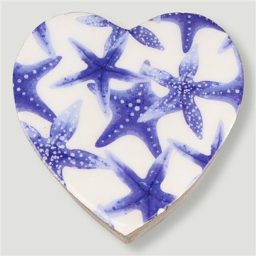 Boîte en forme de cœur en bois de manguier. Motif paysage marin. 11 x 11 x 5 cm