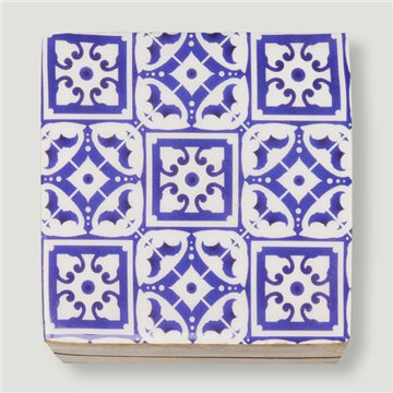 Boîte carrée en bois de manguier. Motif mosaïque. 10 x 10 x 5 cm