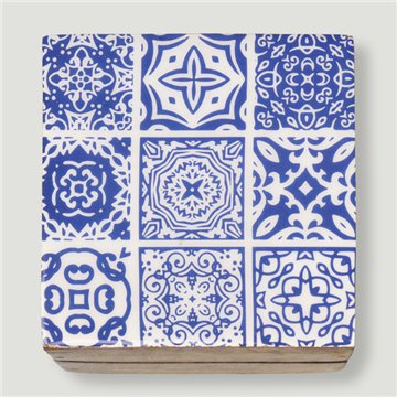 Boîte carrée en bois de manguier. Motif mosaïque. 10 x 10 x 5 cm