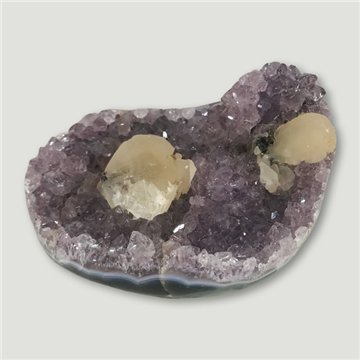 Druse Amethyst free form. 12x8x4cm approx.