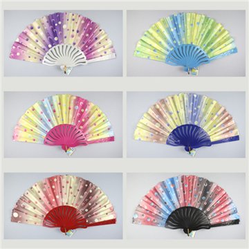 Plastic fan. Model Ombre polka dots. Surtidos