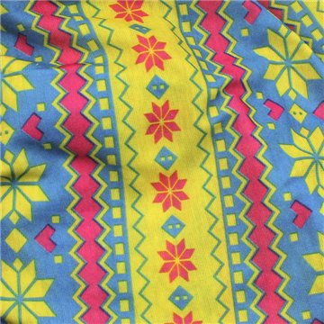 Tour de cou. Polyester. Modèle Bordure étoilée