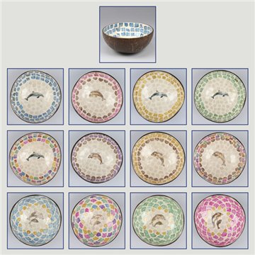 Coconut bowl + mother of pearl. Dolphin model. 13x5cm