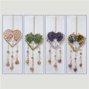 mobile en métal avec chips minérales. Cœur avec pointes. 12x35 cm